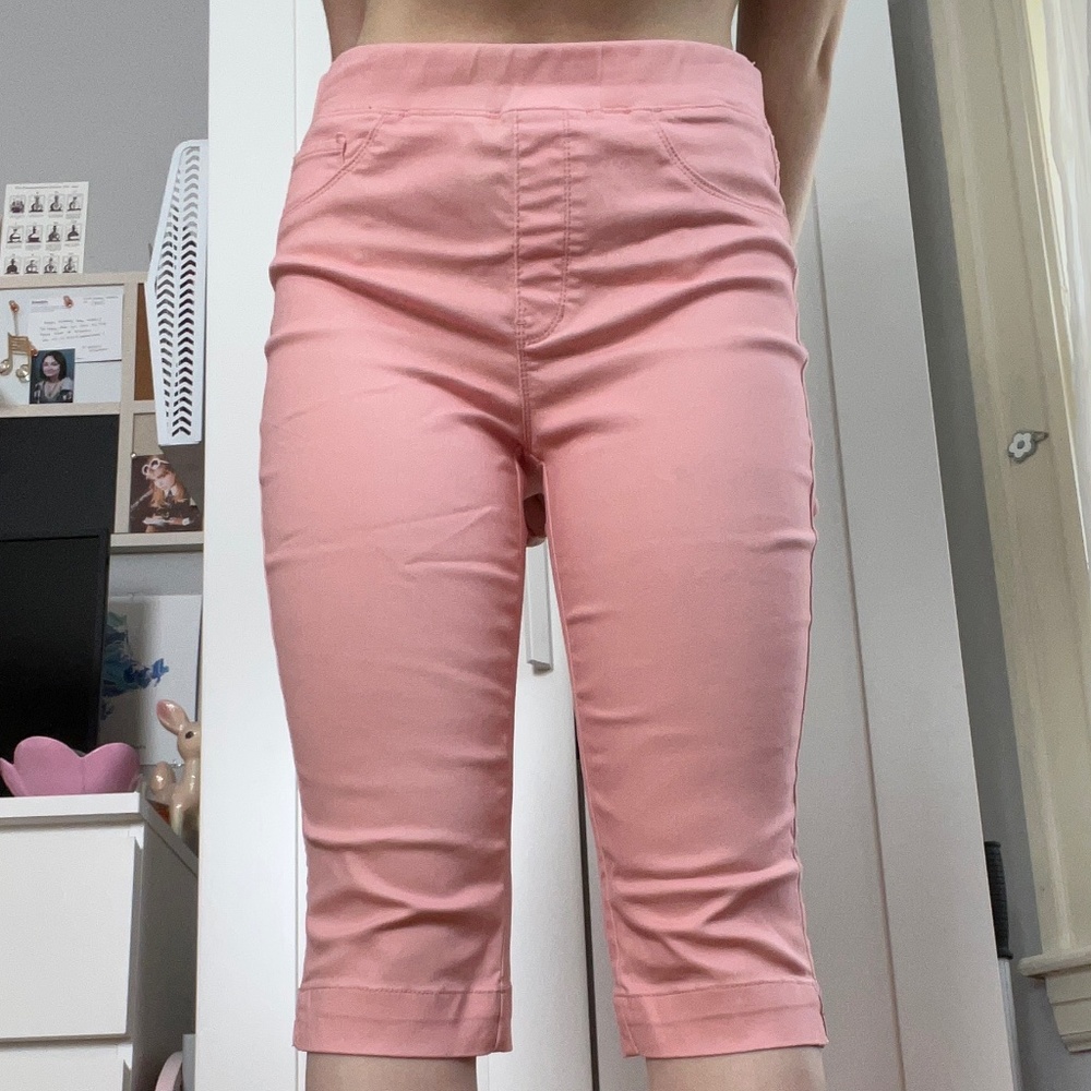 Sound/Style Lucy Pull on Slimmer Capri Pants Size M